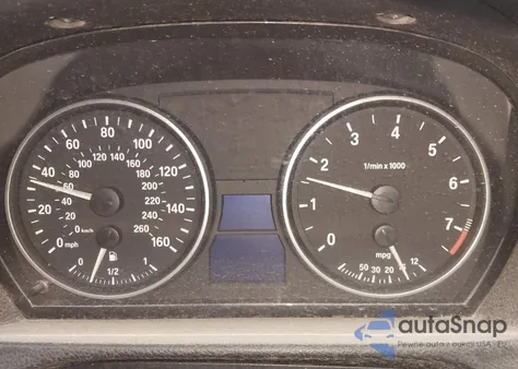 2007 BMW 328Xi из США, поврежденный, VIN WBAVC93557KX61918